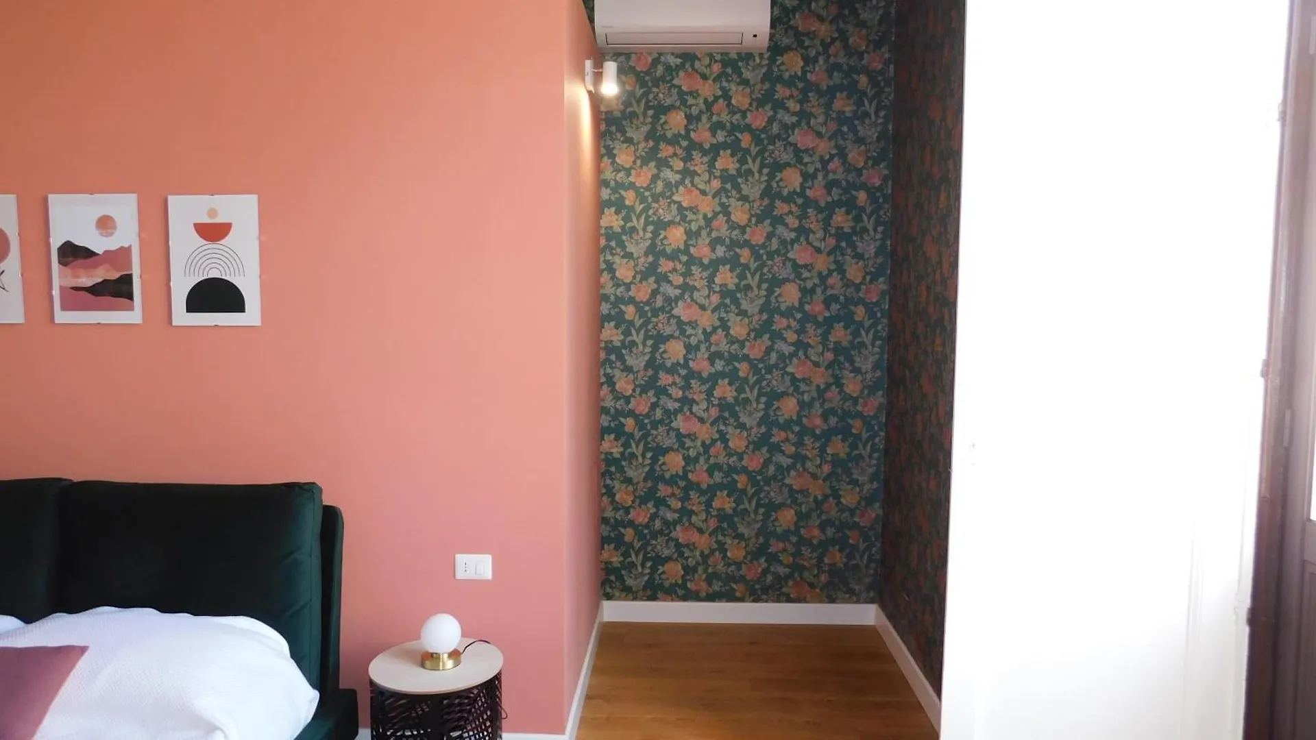 Hibiscus - Etnea Rooms CTA Pensión